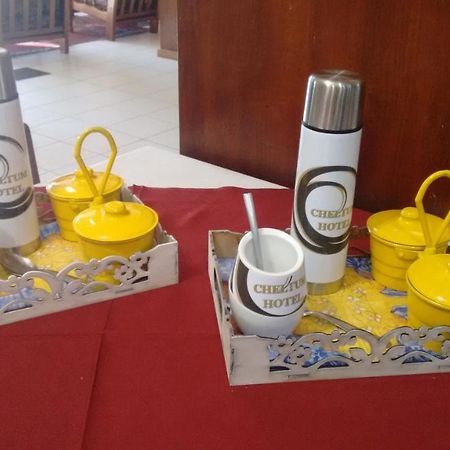 Cheltum Hotel Трелью Екстер'єр фото